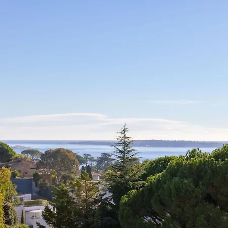 Appartement 4-room Of 96m With A Stunning View Cannes