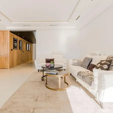 Appartement 4-room Of 96m With A Stunning View